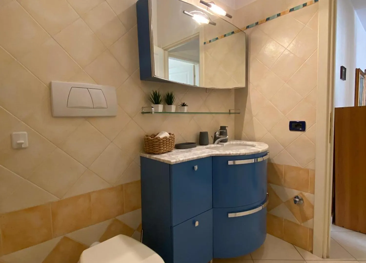 Appartamento Casa Elena - Centro Diano Marina Italia